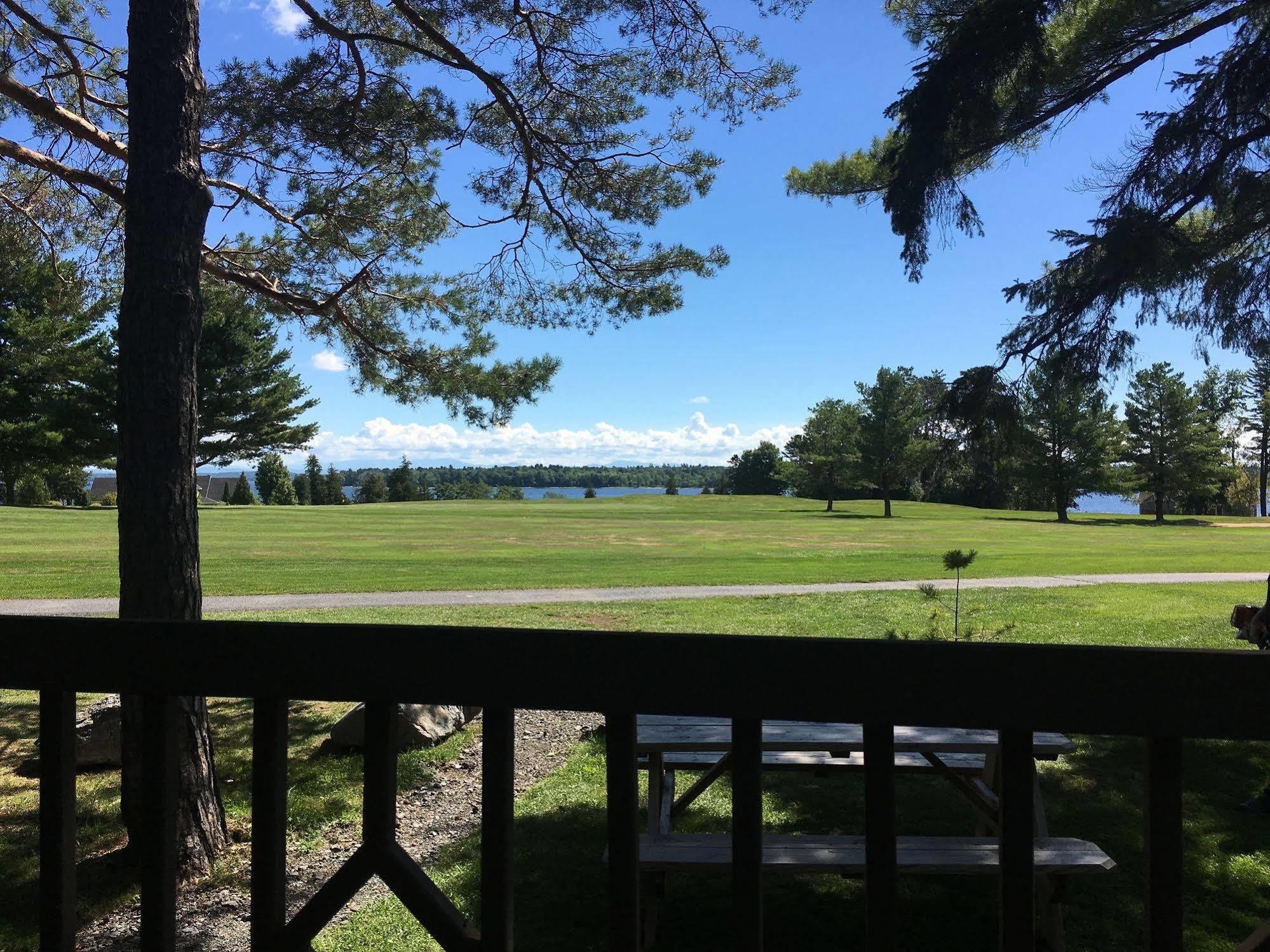 Bluff Point Golf Resort Plattsburgh Buitenkant foto