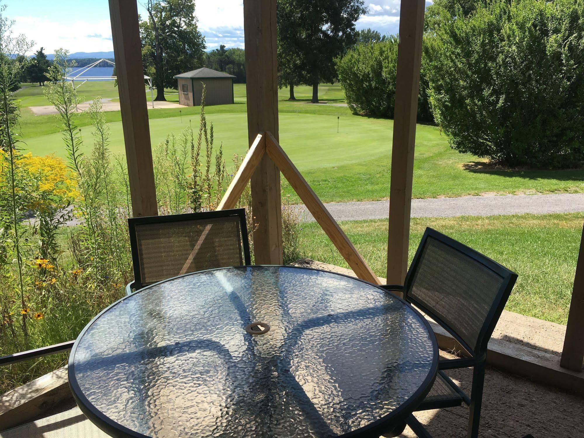 Bluff Point Golf Resort Plattsburgh Buitenkant foto